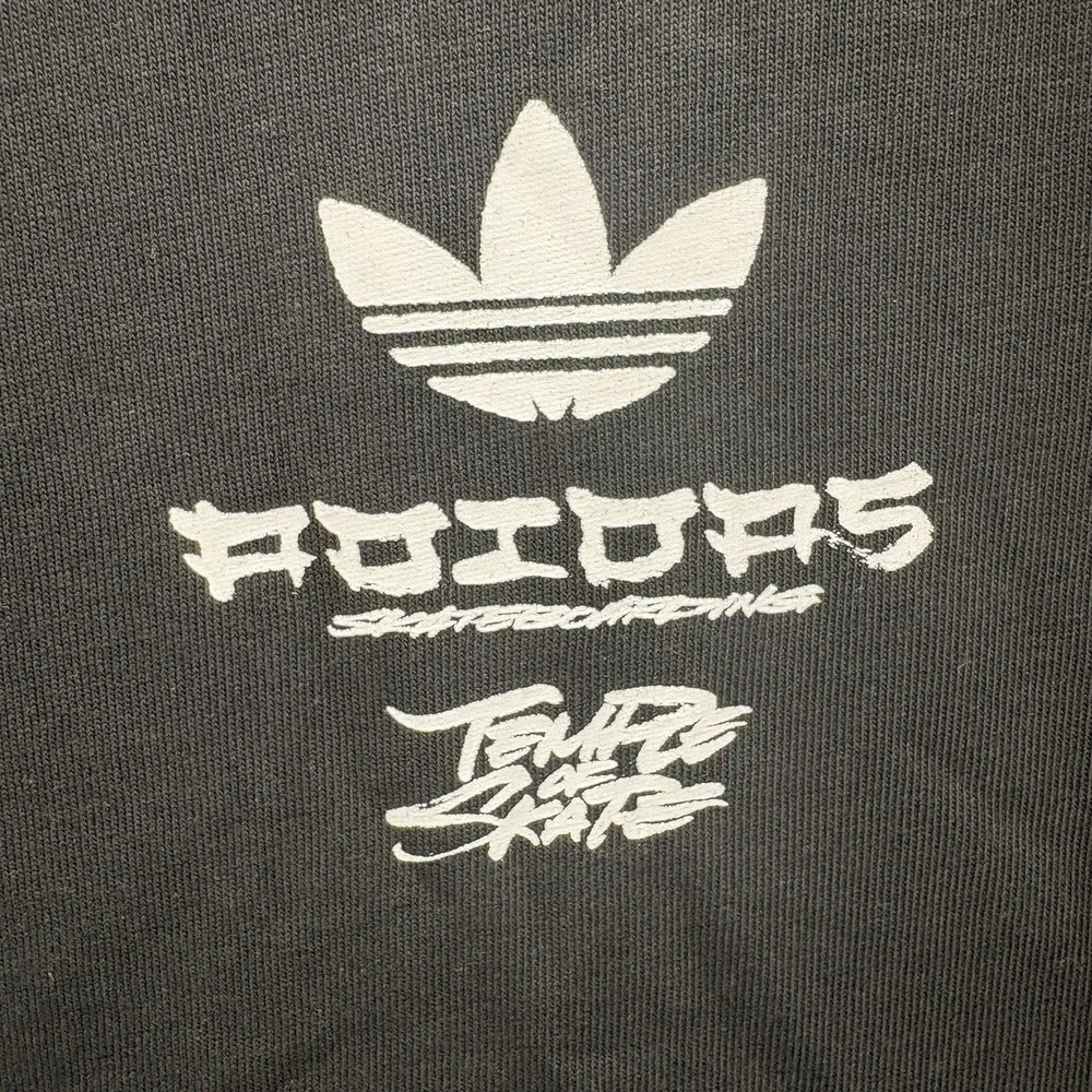 Adidas Skateboarding Shirt Mens XL Black Graphic Print Skate Tee Tuck Wai Arist